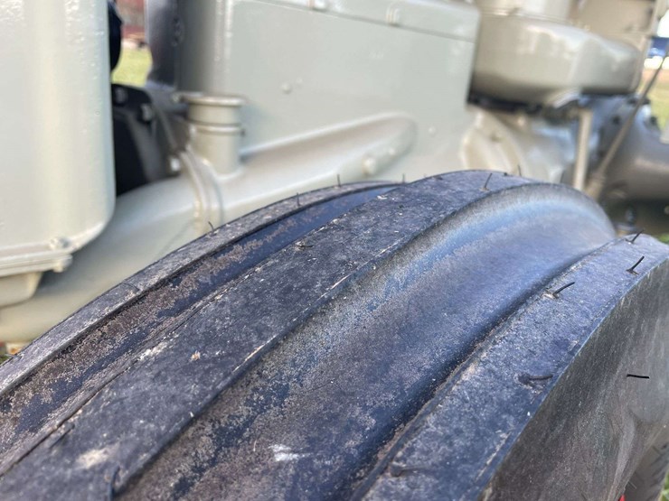 1929-fordson-tractor-image-17