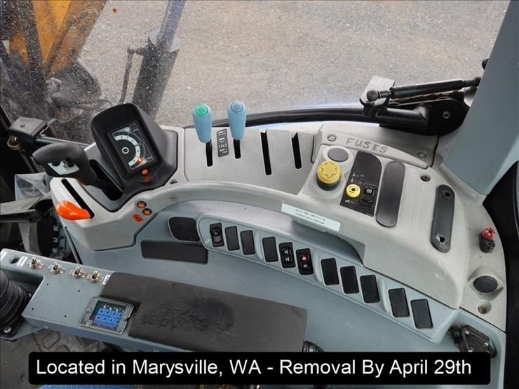 2012-new-holland-t6030-plus-image-10