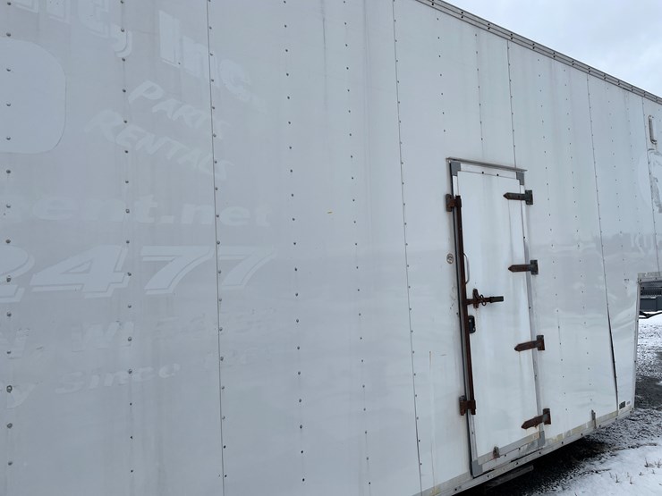 #280-•-2015-united-uxgn-8.536tr80-(3)-axle-enclosed-trailer-(has-wi.-title)-(mason,-wi)-image-26
