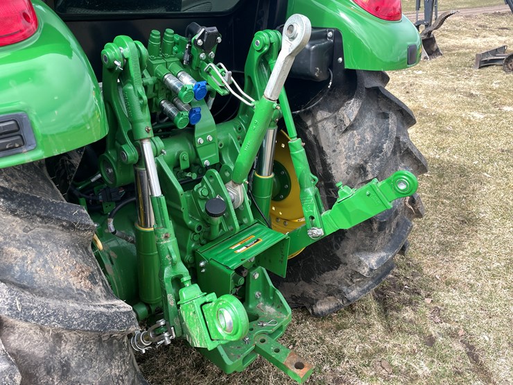 2019-john-deere-5090m-image-29