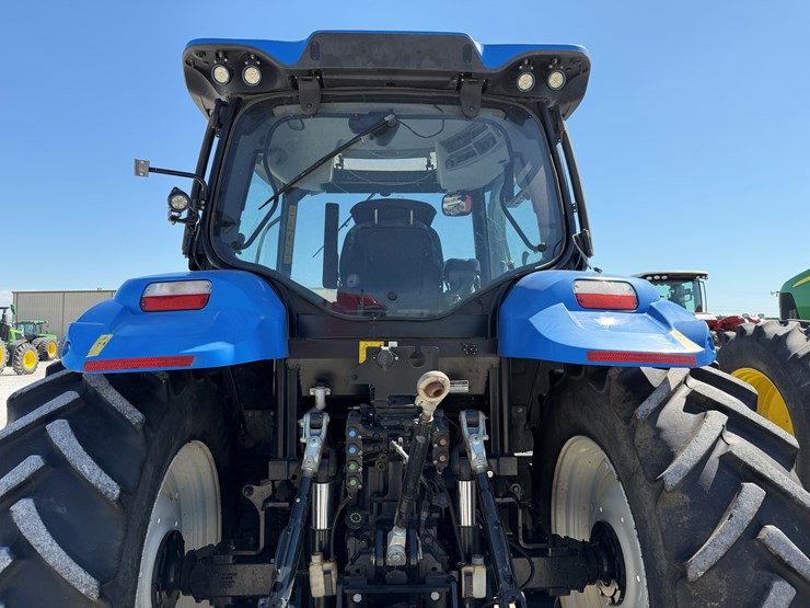 2018-new-holland-t6.155-image-12