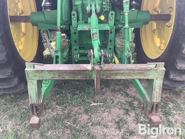 2011-john-deere-7230-image-9