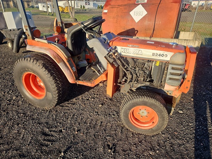 kubota-b2400-image-7