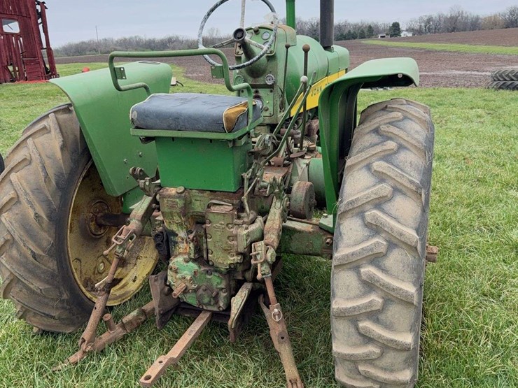 john-deere-630-image-11