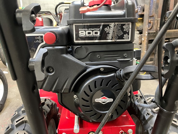 #2571-•-craftsman-9.0-snowblower-(columbia-heights,-mn)-image-11