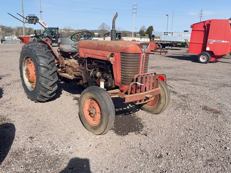 massey-ferguson-65-image-3