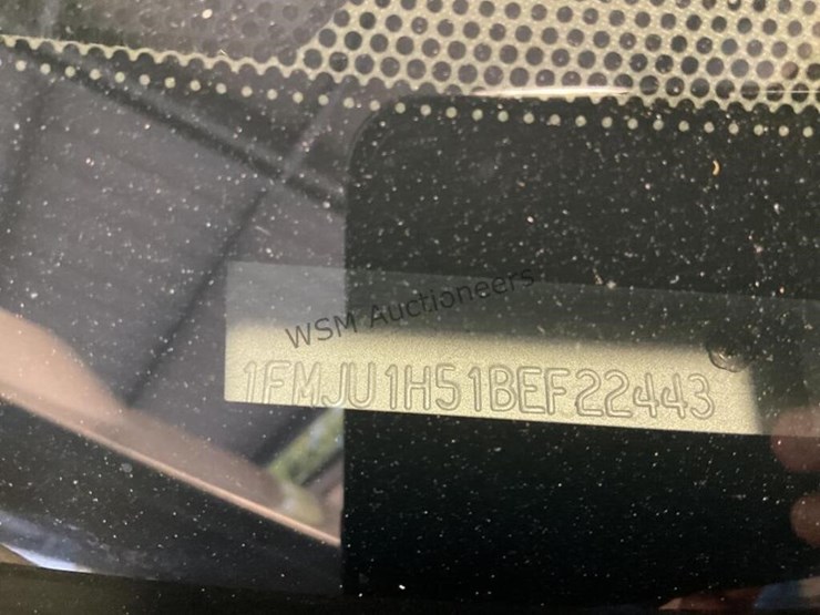 2011-ford-expedition-image-14