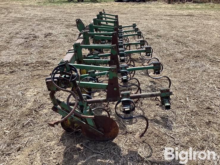 john-deere-6-image-8