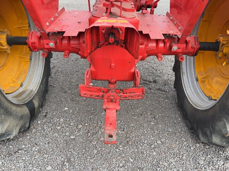 massey-ferguson-44-image-10