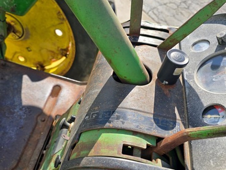 1967-john-deere-2510-image-26