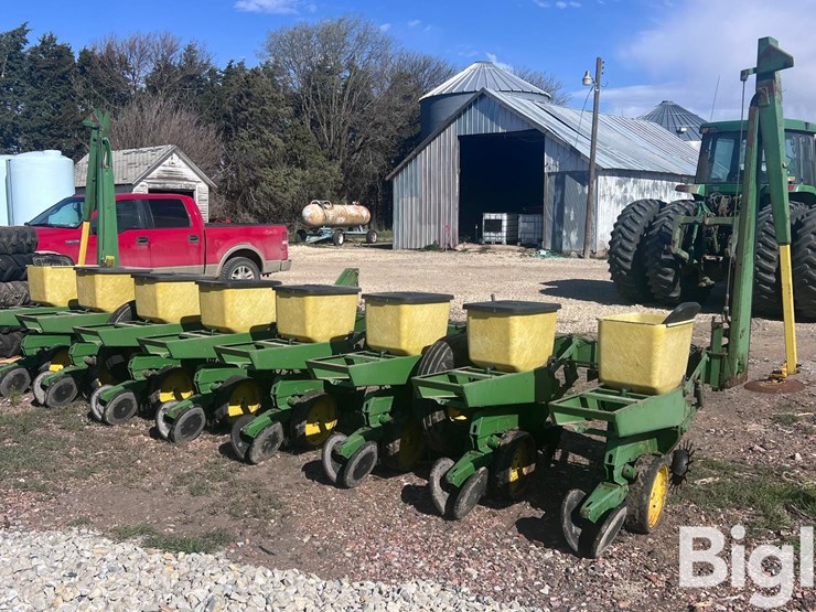 john-deere-7100-image-5