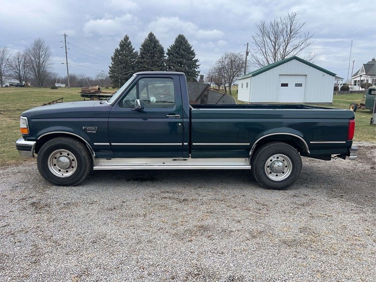 1995-ford-f250-image-2