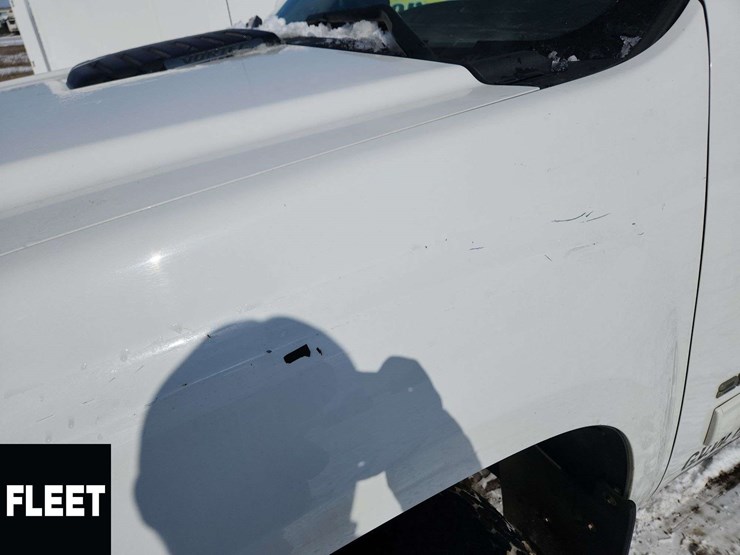 2014-gmc-sierra-2500hd-sle-image-32