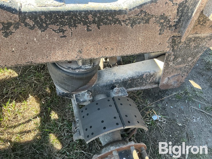 wilson-grain-trailer-image-19