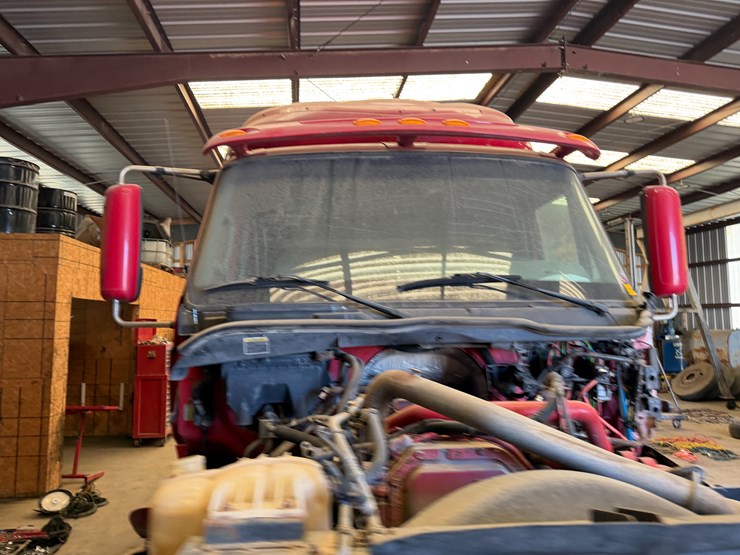 2014-international-prostar-image-42