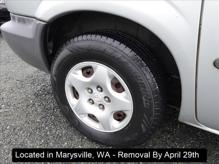 2002-dodge-caravan-image-11