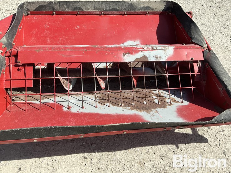 buhler-farm-king-y1010h-image-13