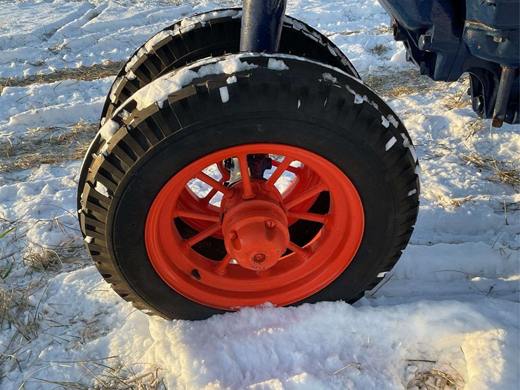 fordson-all-around-image-18