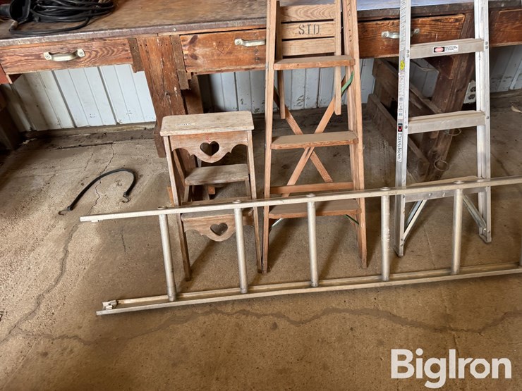 ladders-&-step-stools-image-11