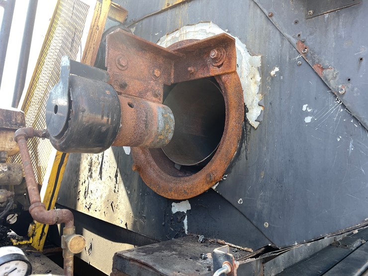 #2504-•-1970-fontaine-hot-asphalt-tanker-trailer-(has-mn-trailer)-(ham-lake,-mn)-image-16