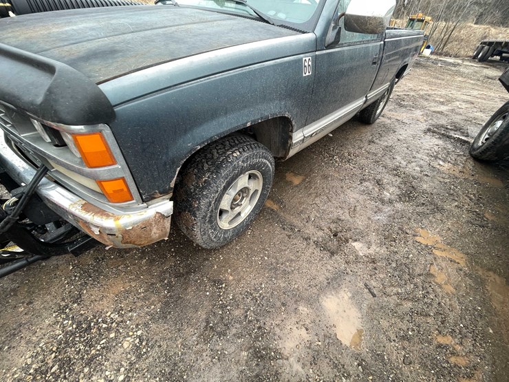 1988-chevrolet-silverado-1500-image-14