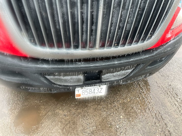 #234-•-2016-international-semi-tractor-(has-wi-title)-(denmark,-wi)-image-36