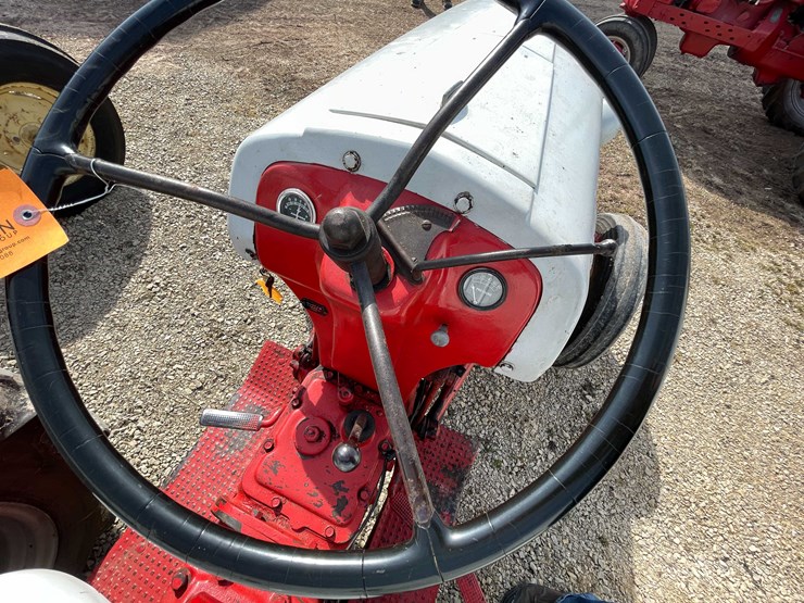 1948-ford-8n-image-29