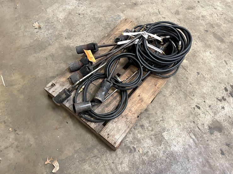 #2588-•-torch-heads-(columbia-heights,-mn)-image-1