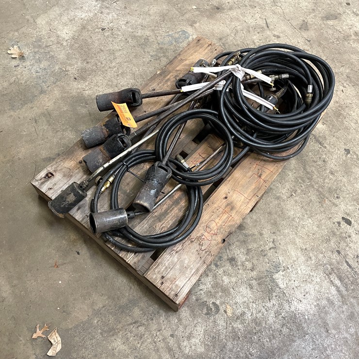 #2588 • Torch Heads (Columbia Heights, MN)