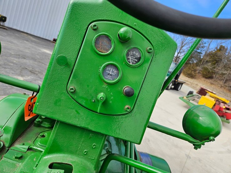 1955-john-deere-70-image-28