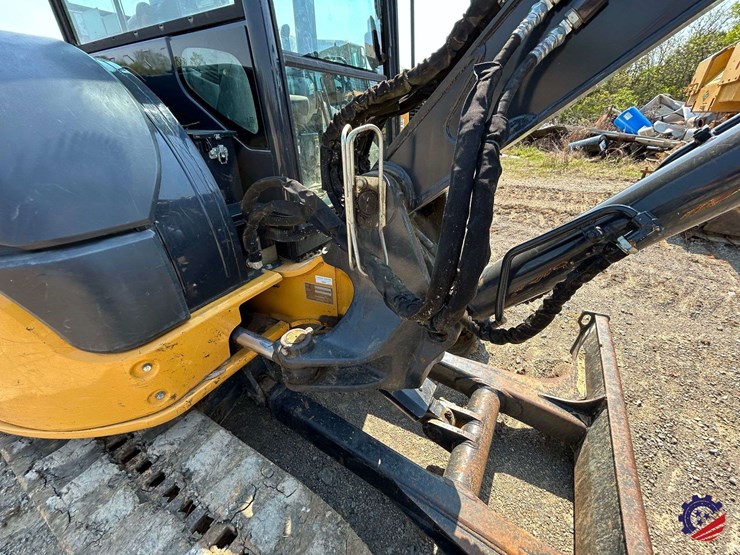 2021-deere-60g-image-32