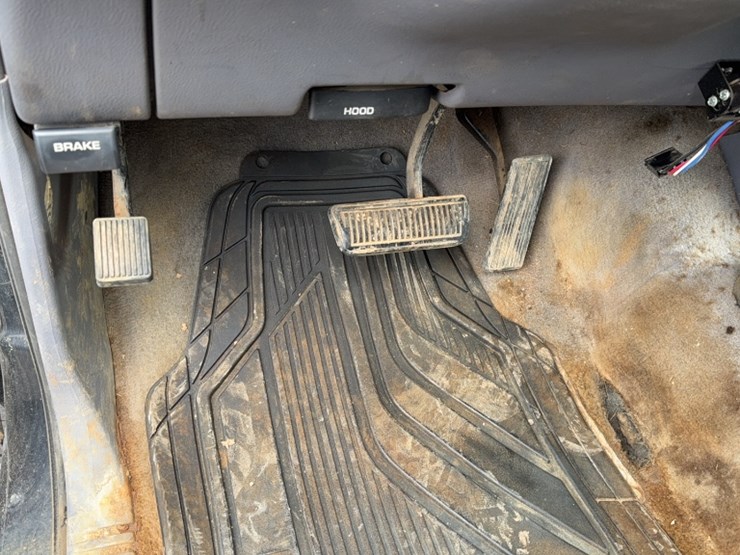 1997-dodge-ram-2500-image-23