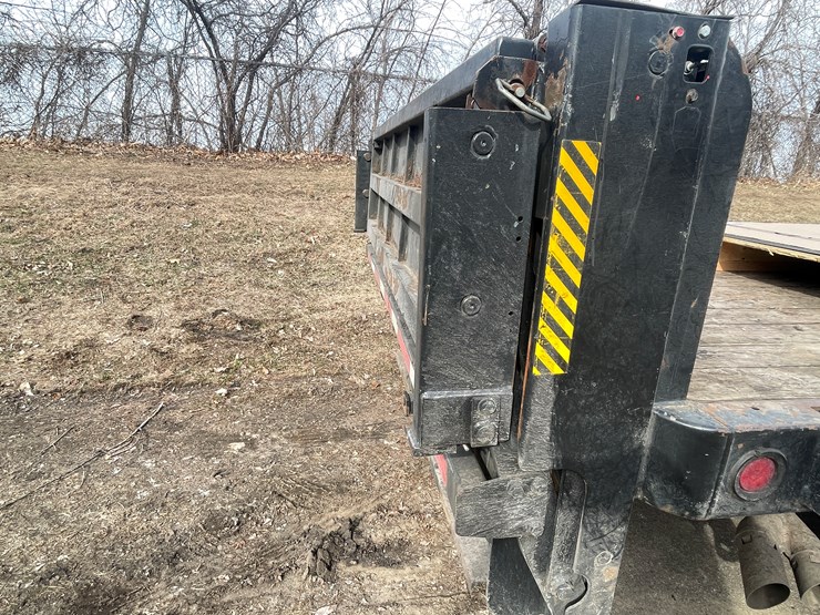 2009-ford-f550-image-49