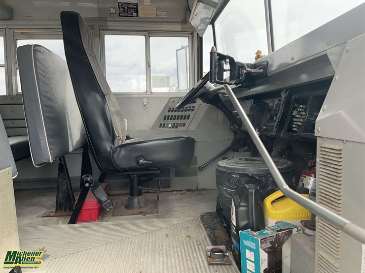 1997-international-3800-image-13