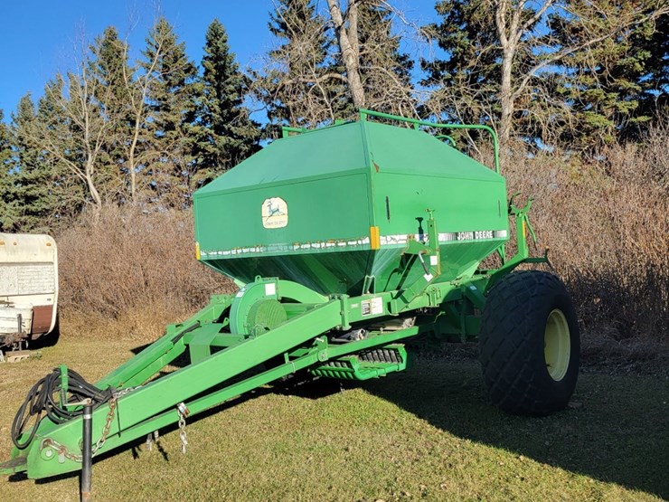 john-deere-787-image-1