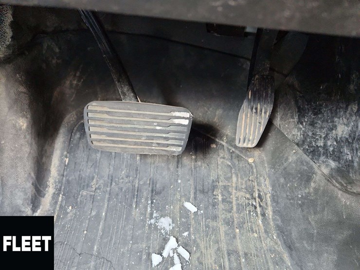 2021-gmc-sierra-2500hd-image-23