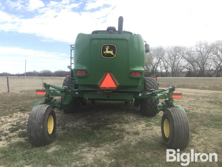 2019-john-deere-w235-image-6