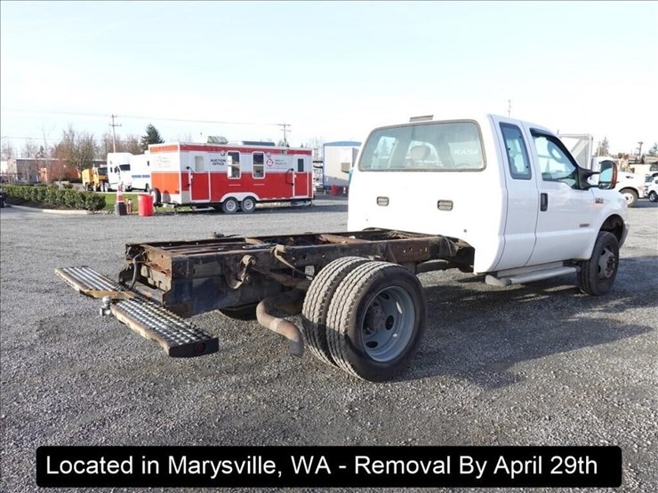 2004-ford-f450-image-14