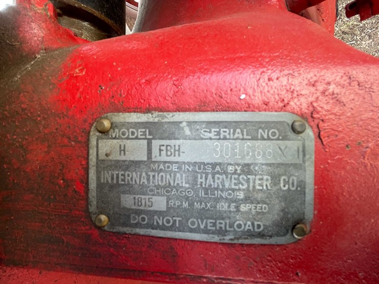 #122-•-ih-mccormick-farmall-tractor-(fremont,-wi)-image-34