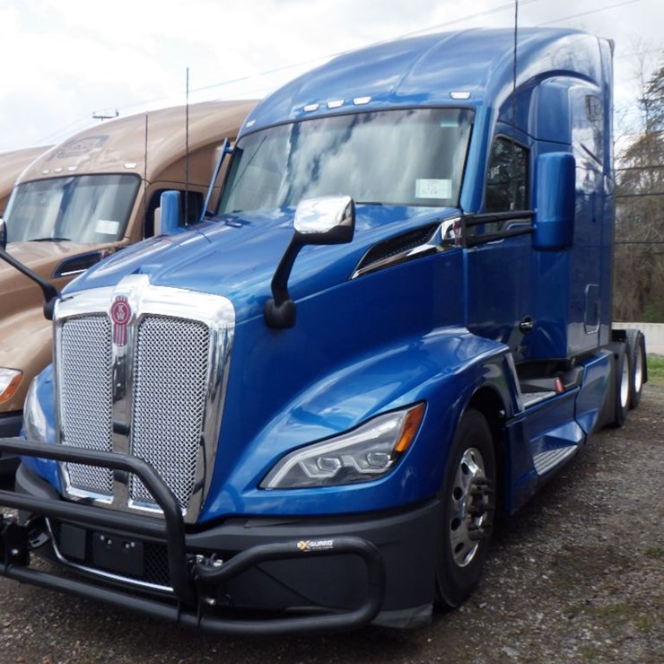 2022 KENWORTH T680