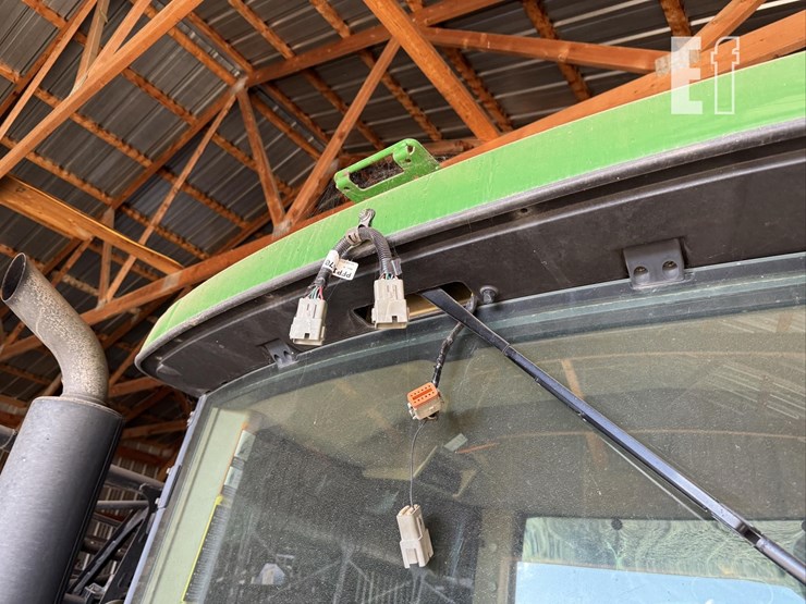 2005-john-deere-4720-image-40