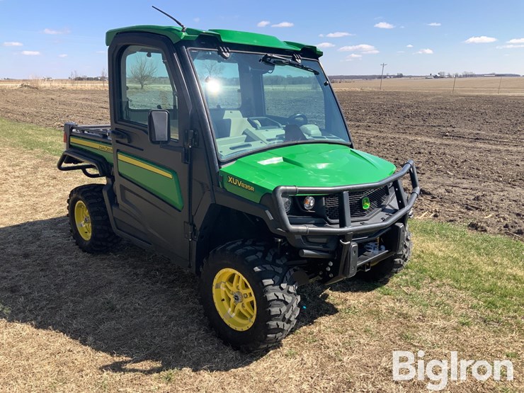 2020-john-deere-2020-image-3