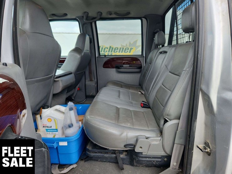 2006-ford-f350-image-15