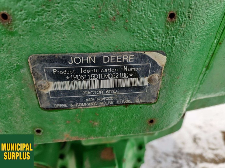 2014-john-deere-6115d-image-6