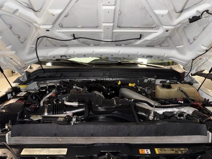 2012-ford-f550-image-15