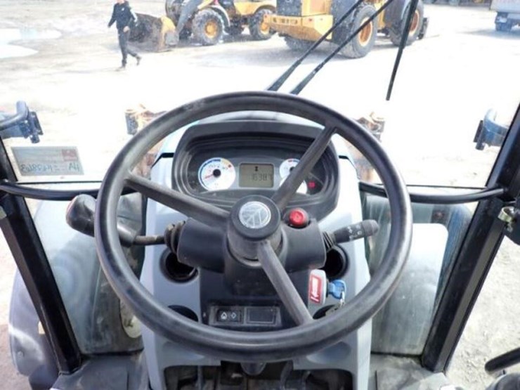 2014-new-holland-t4.75-image-12