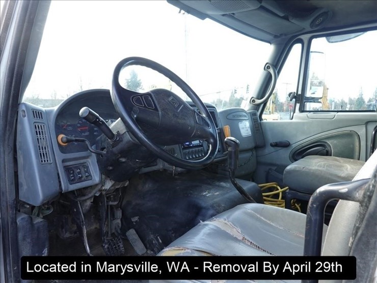 2005-international-7600-image-36