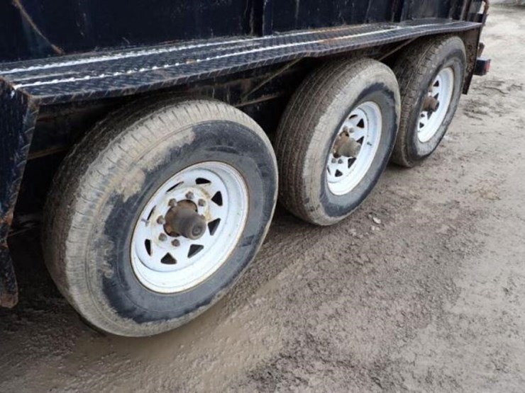 2017-miska-14-ft-tri/a-dump-trailer-image-15