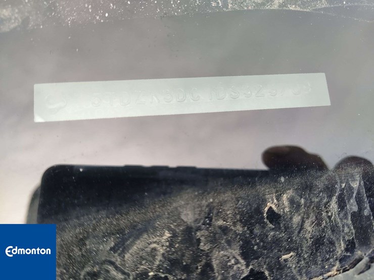 2013-toyota-sienna-image-26