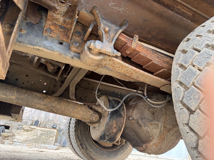 2003-international-durastar-4300-image-16